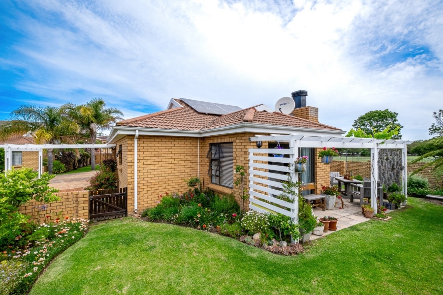 2 Bedroom Property for Sale in George East Western Cape